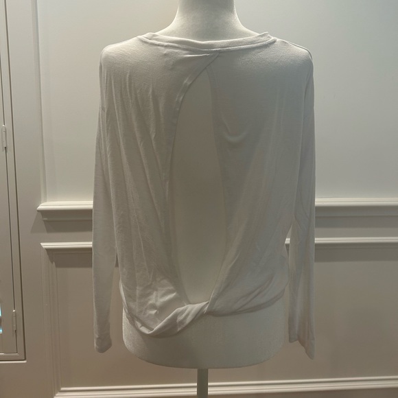 White Athleta backless T size XS - Picture 3 of 11